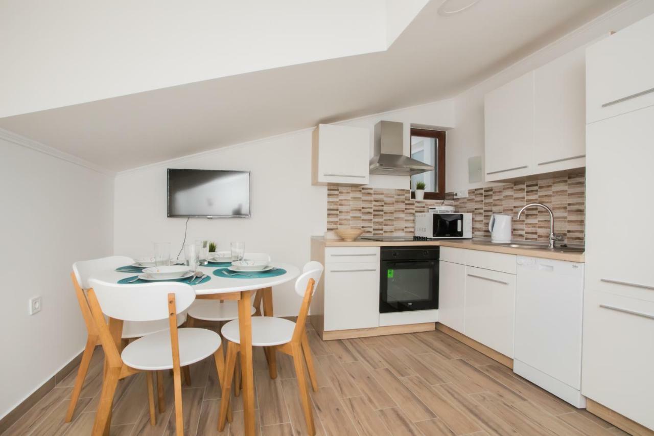 Apartments Tonka Sibenik Ngoại thất bức ảnh