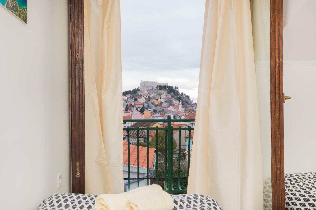 Apartments Tonka Sibenik Ngoại thất bức ảnh
