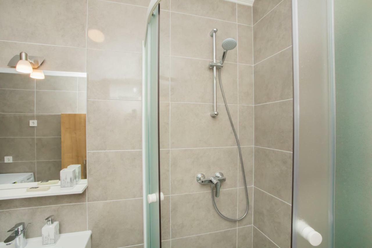 Apartments Tonka Sibenik Ngoại thất bức ảnh