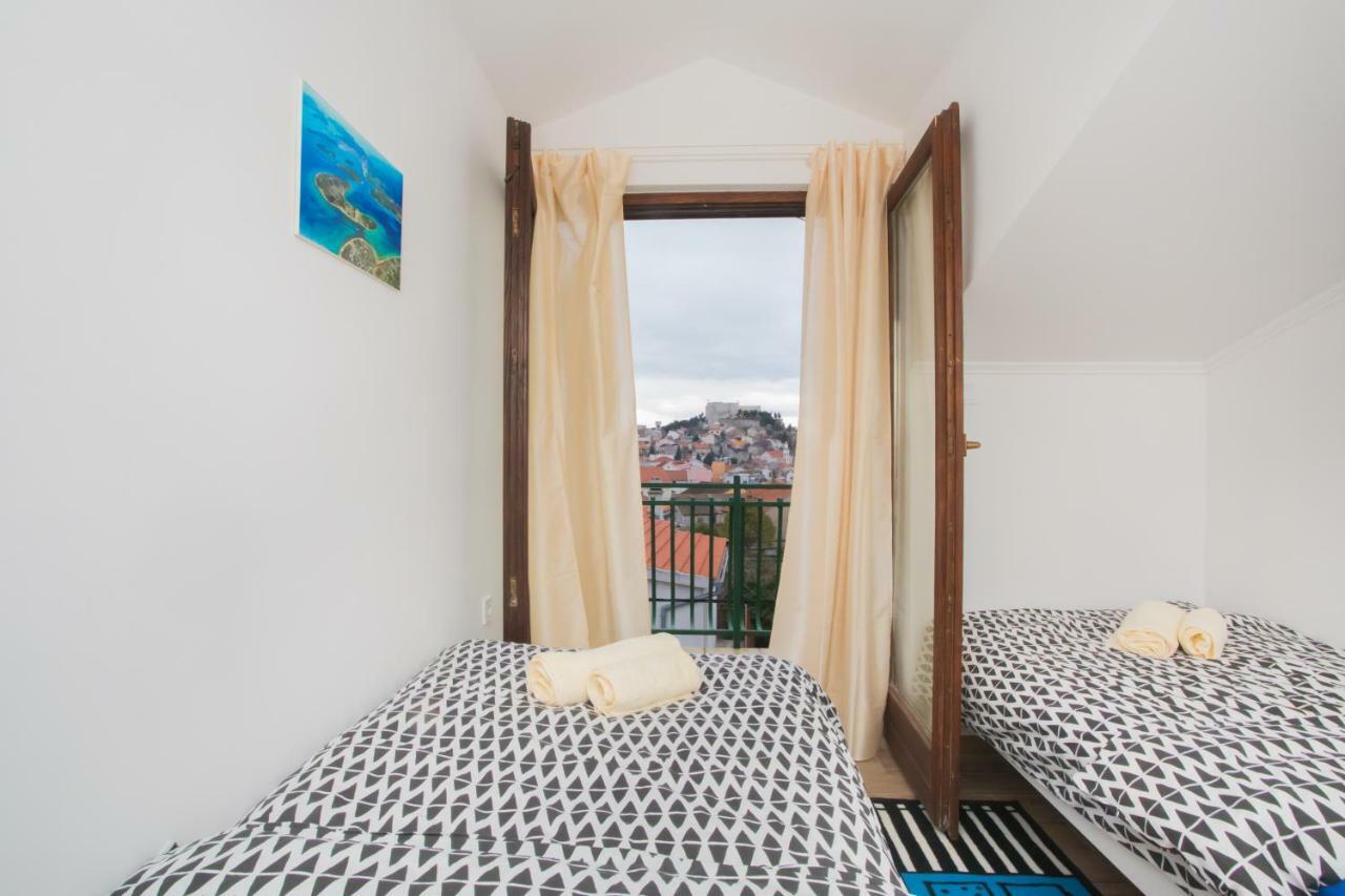 Apartments Tonka Sibenik Ngoại thất bức ảnh